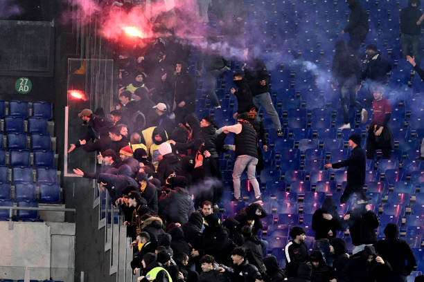 在这场复杂 在这场复杂